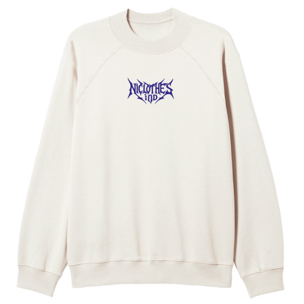 Hoodie Over Gothic Wings - Imagen 2